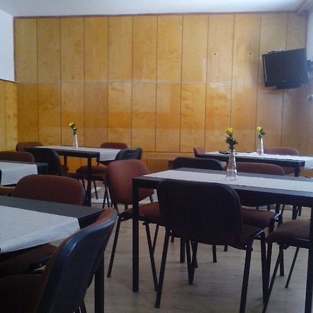 Centrum Ubytovani Břeclav Δωμάτιο φωτογραφία